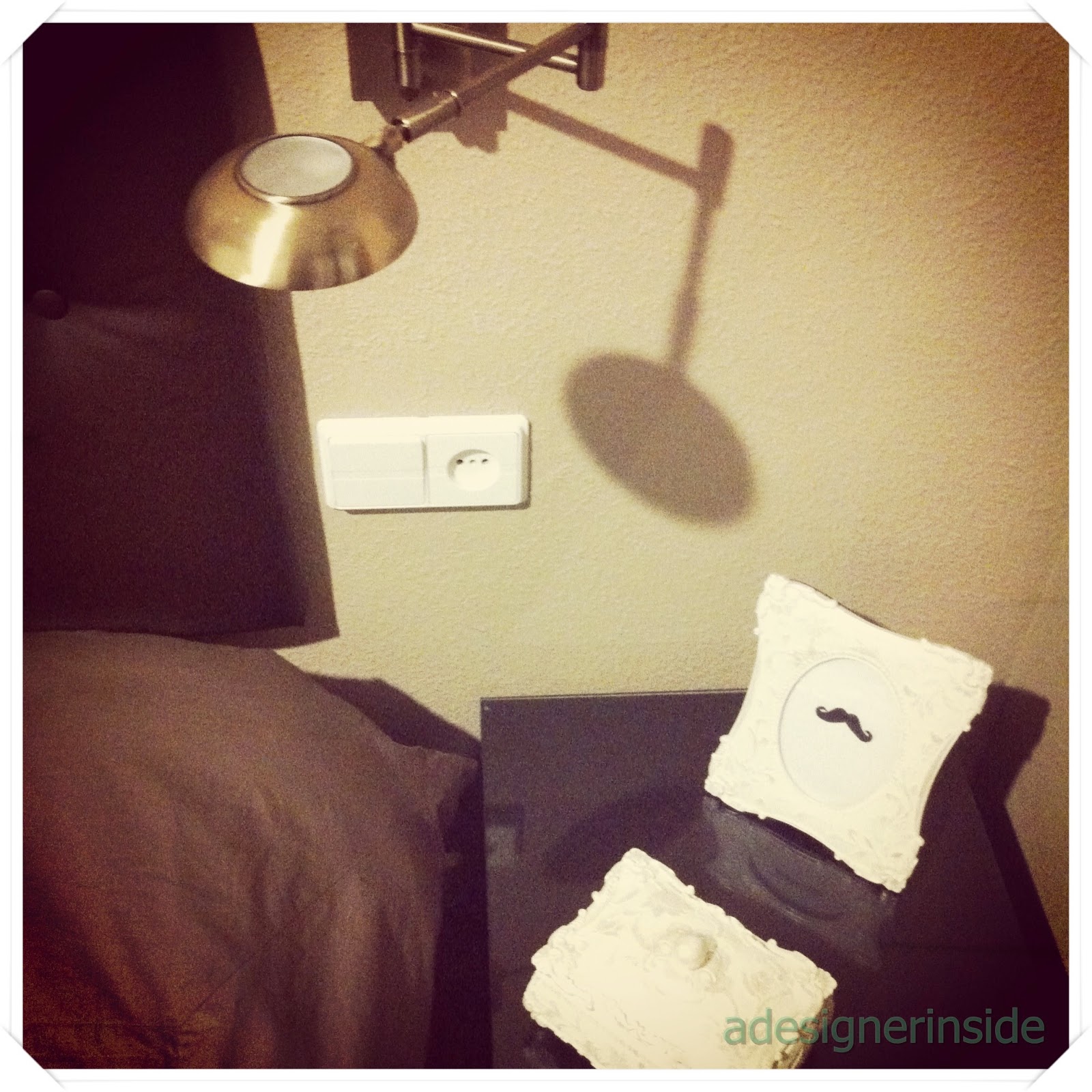 A Designer Inside: Dormitorio: Los Apliques