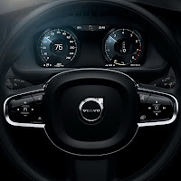 2015-Volvo-XC90-142.jpg