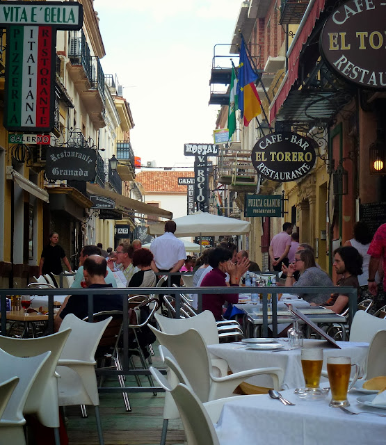 Teapots and Polka Dots: Spanish Street Food