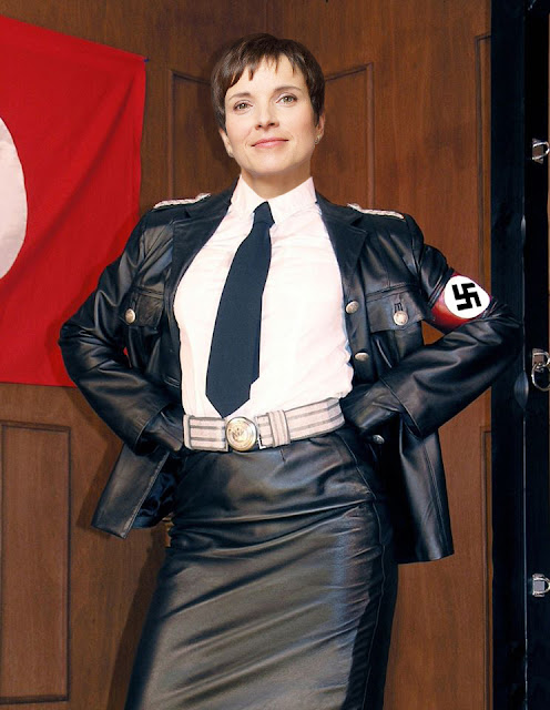 Frauke%2BPetry.jpg