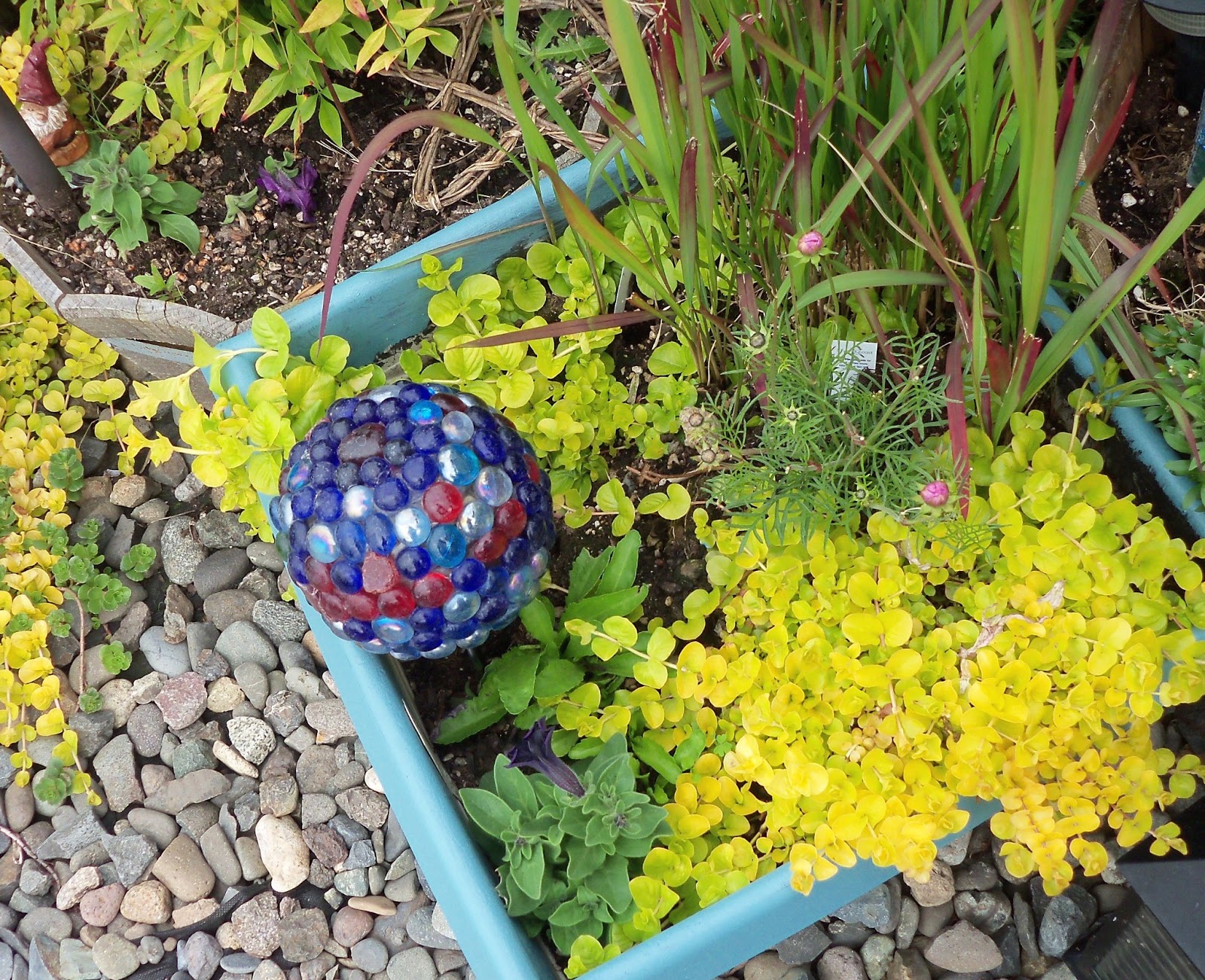 Make The Best of Things Revive Old Planter Pots with Primer and Paint