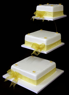 Wedding Cakes Ideas: Best Designs For Square Wedding Cake ...