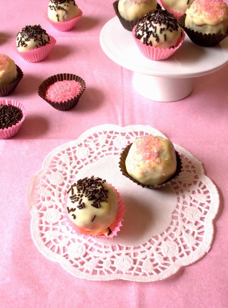 I'd Much Rather Bake Than... Double Chocolate Cake Pop Truffles or