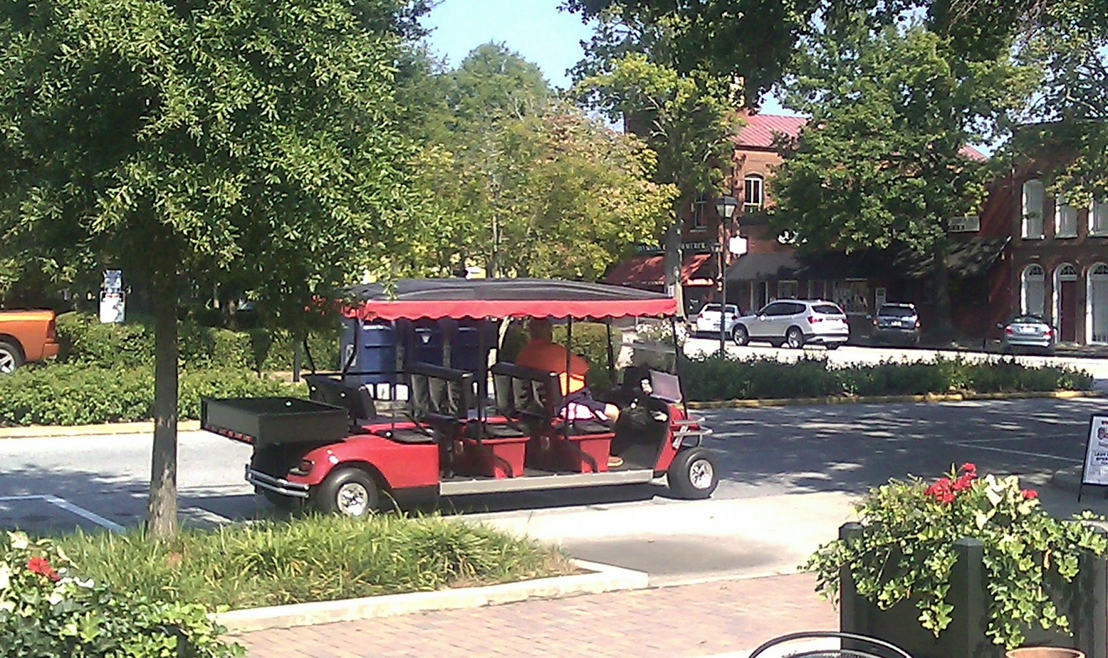 The HappiTraveler Madison,