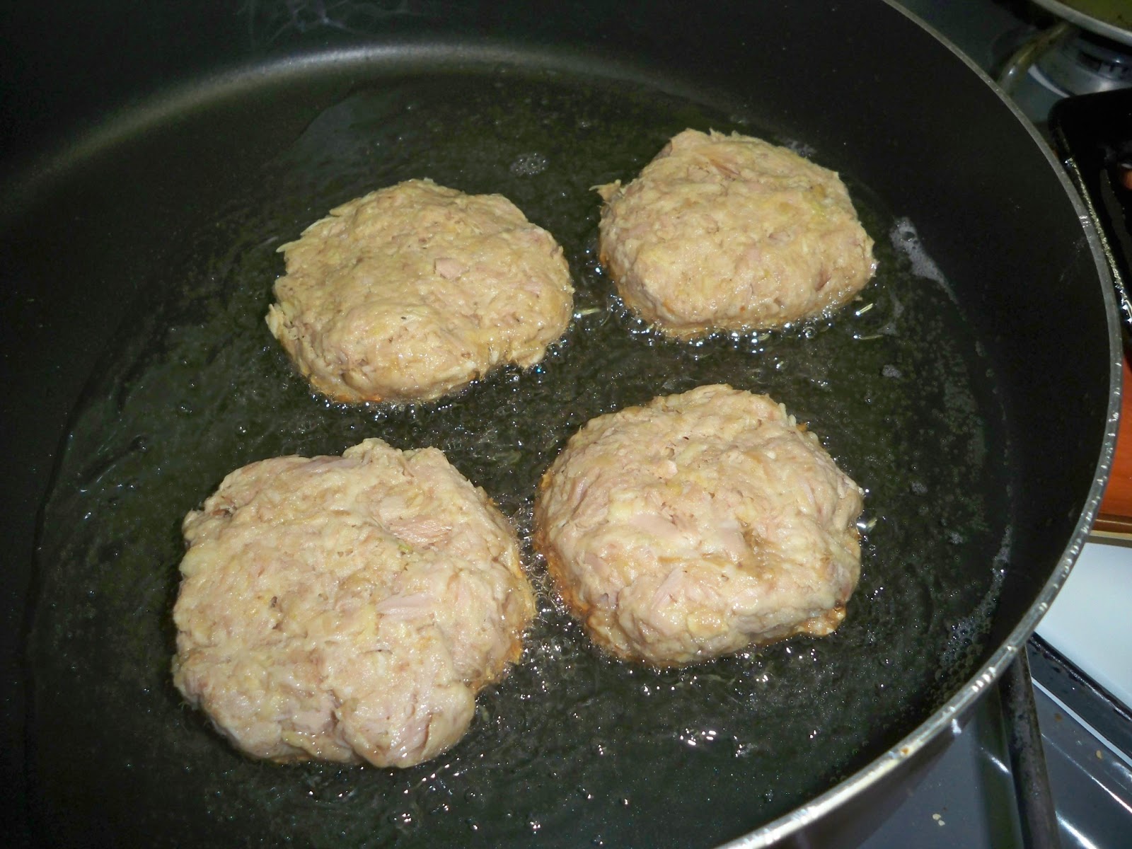 Gramma's in the kitchen Salmon/Tuna Patties