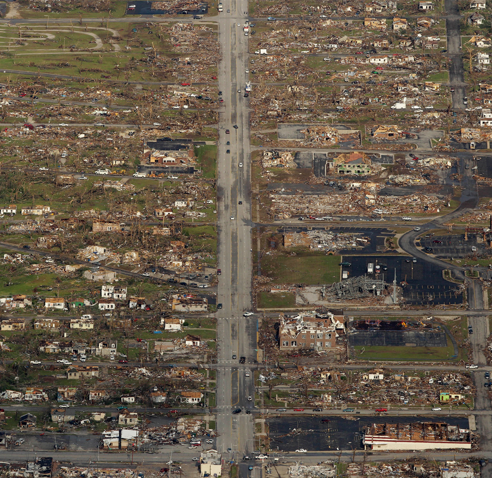 The Reaction: Photos of the Day: Tornado devastation in Joplin, Missouri