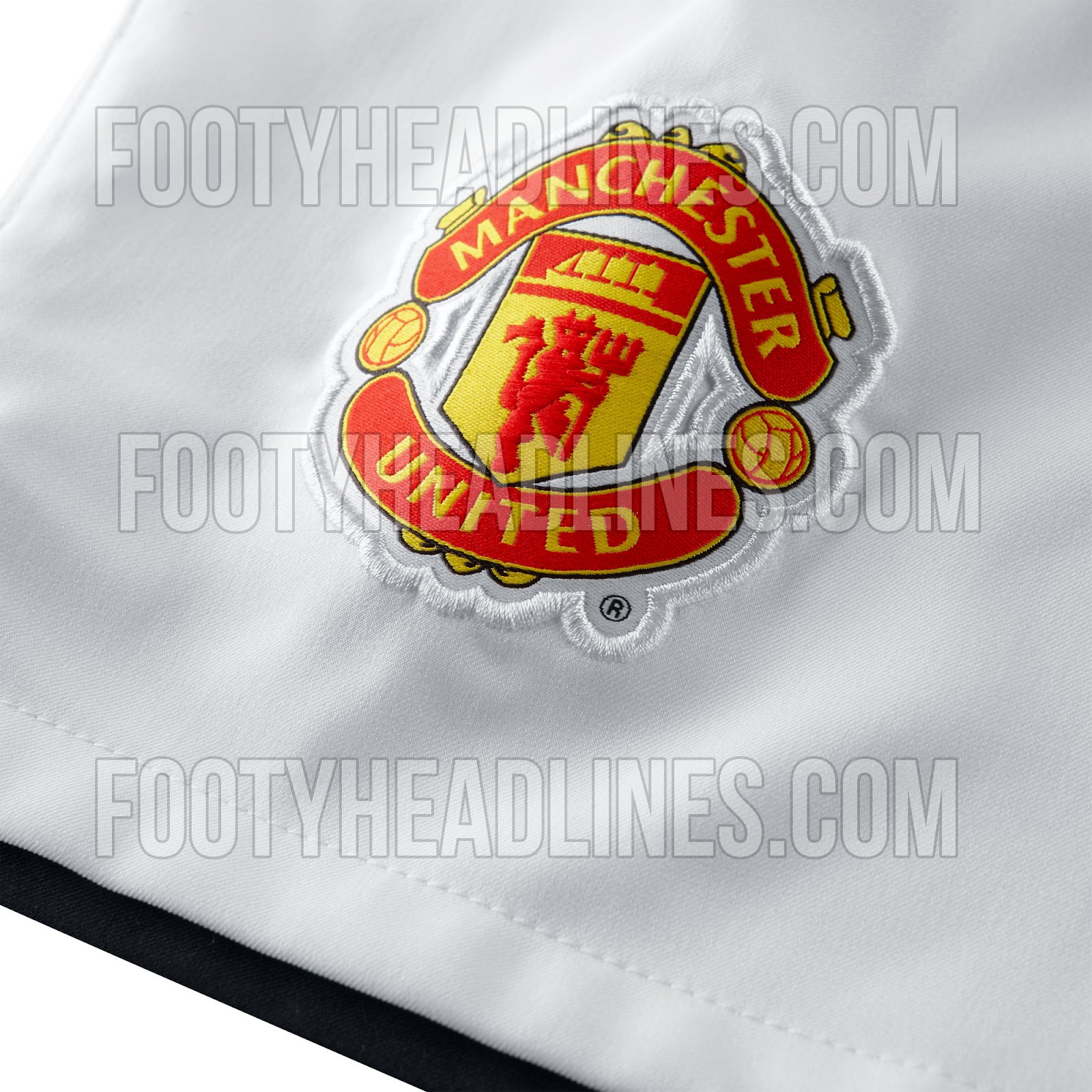 Manchester-United-13-14-Home-Kit-Shorts-Detailed.jpg