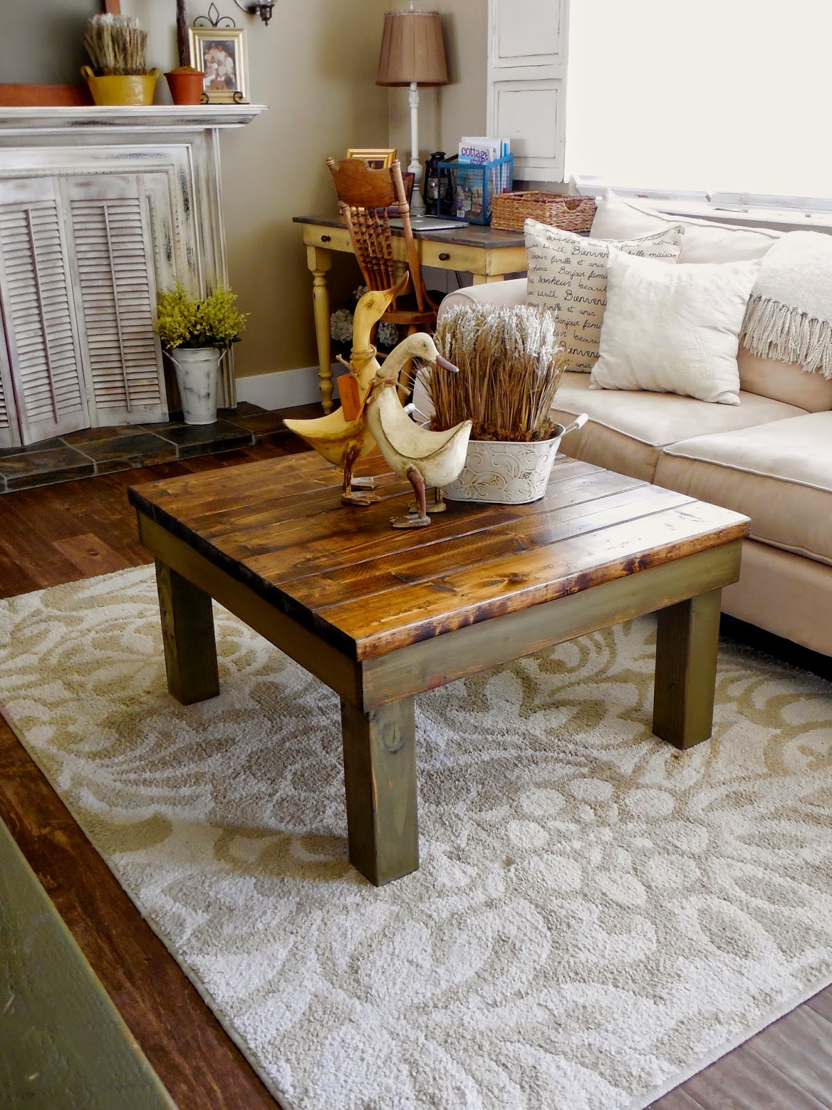 Cottage Charm Farmhouse Collection Chunky Coffee Table