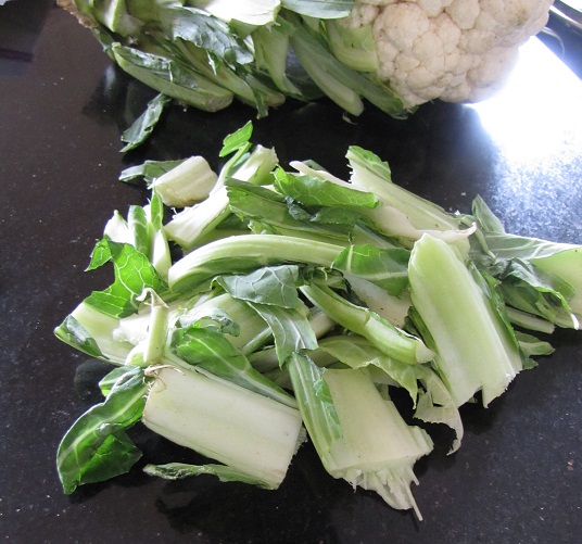 Super Yummy Recipes A Delectable Cauliflower Stem Chutney / Dip