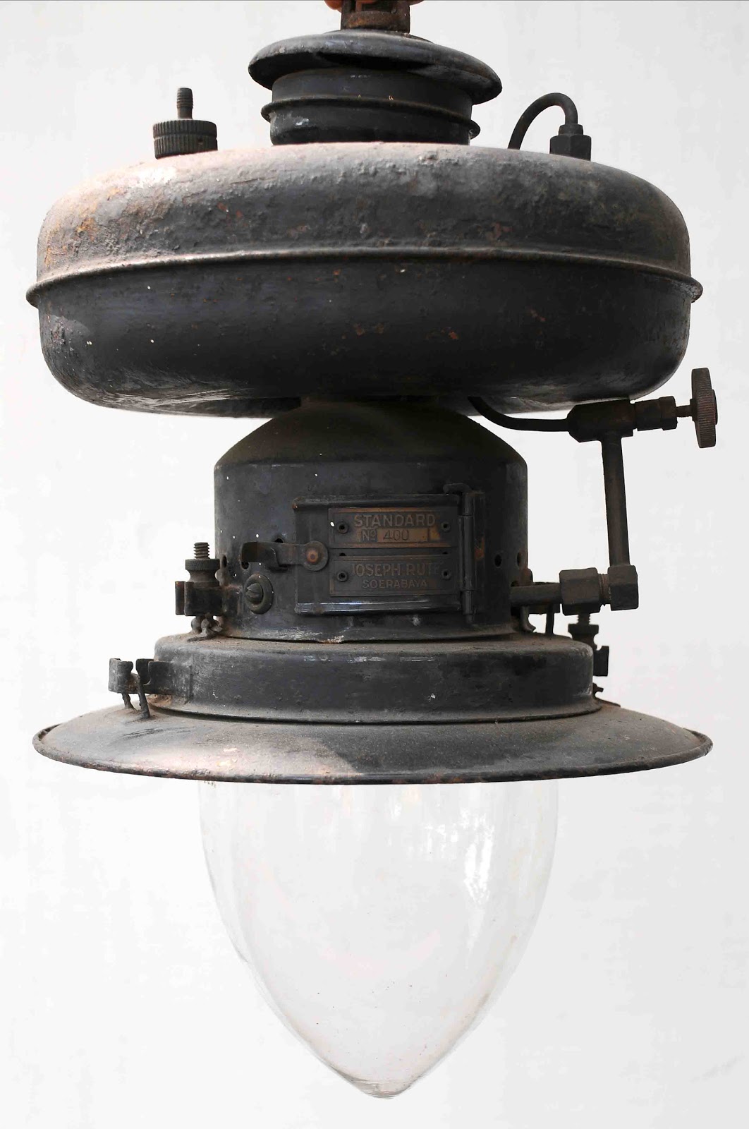 Old Vintage Gallery: Lampu Gas Petromax Standard Joseph Rute for Gas Petromax
55nar Old Vintage Gallery: Lampu Gas Petromax Standard Joseph Rute for Gas Petromax
55nar