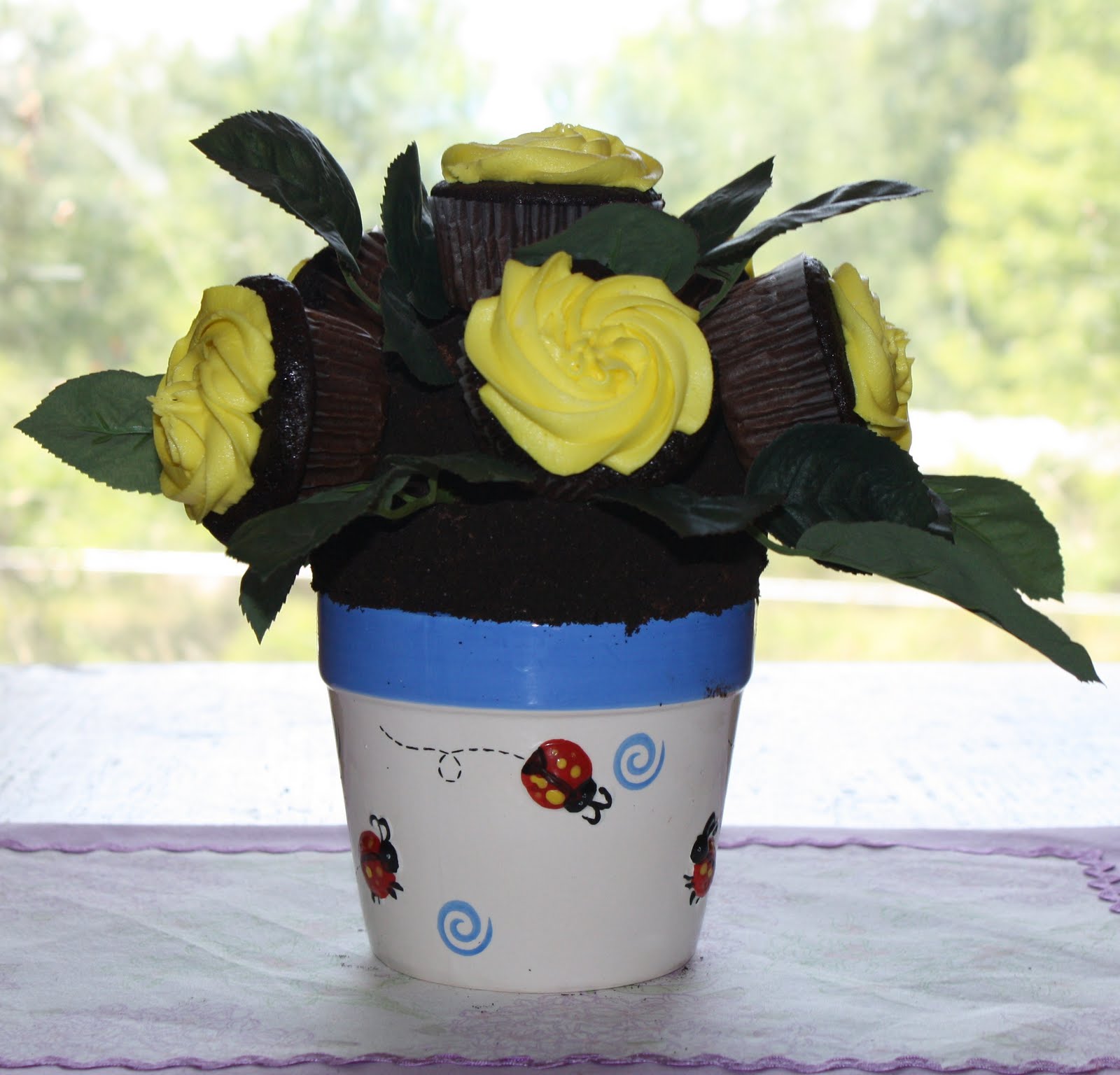 Sweet Pea and Pumkins Rose Cupcakes Flower pot Tutorial
