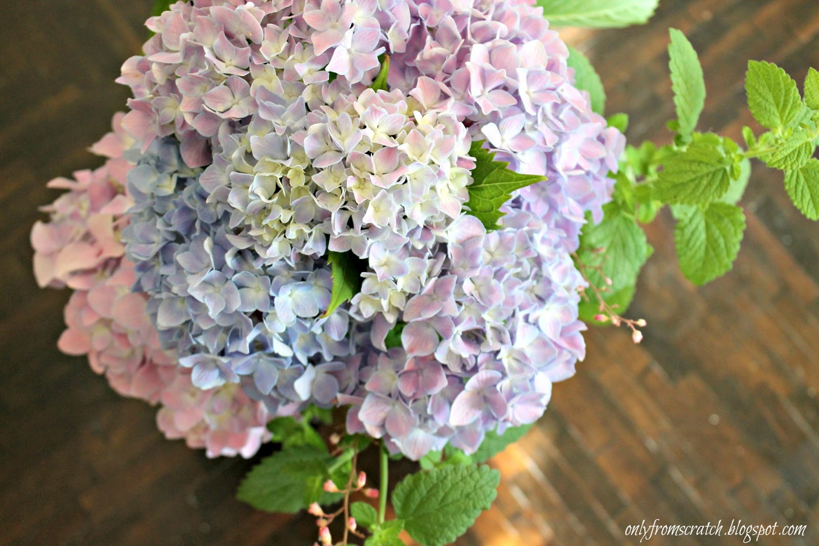 Only From Scratch Beautiful Ways to Arrange Hydrangeas