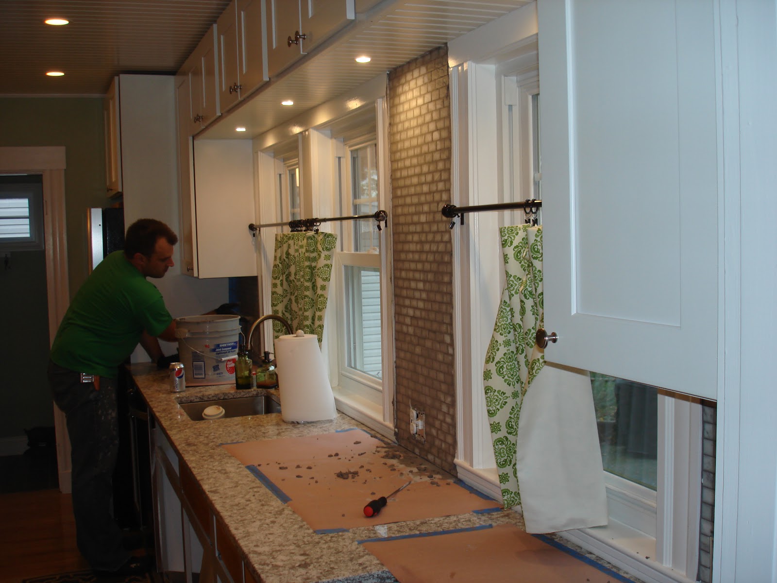 House to Home Great Gray Grout