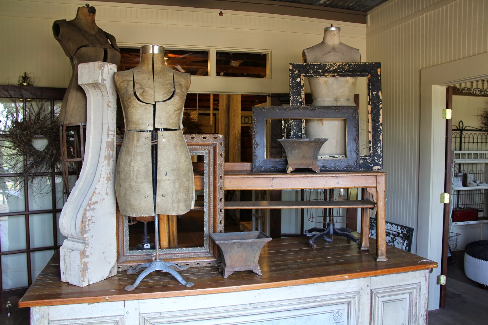 Old Glory Antiques Old Glory Antiques TEXAS!