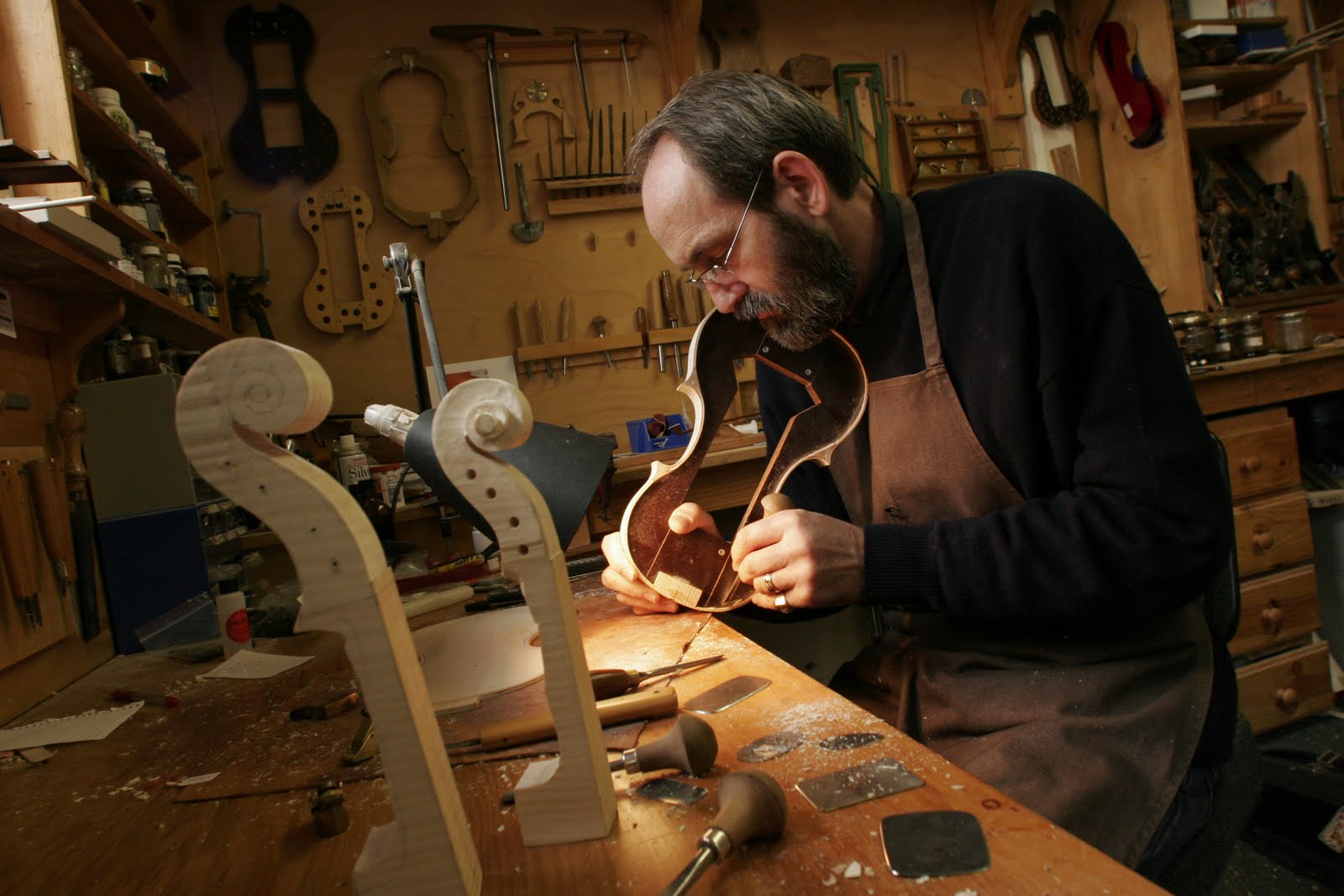 violin makers workshop