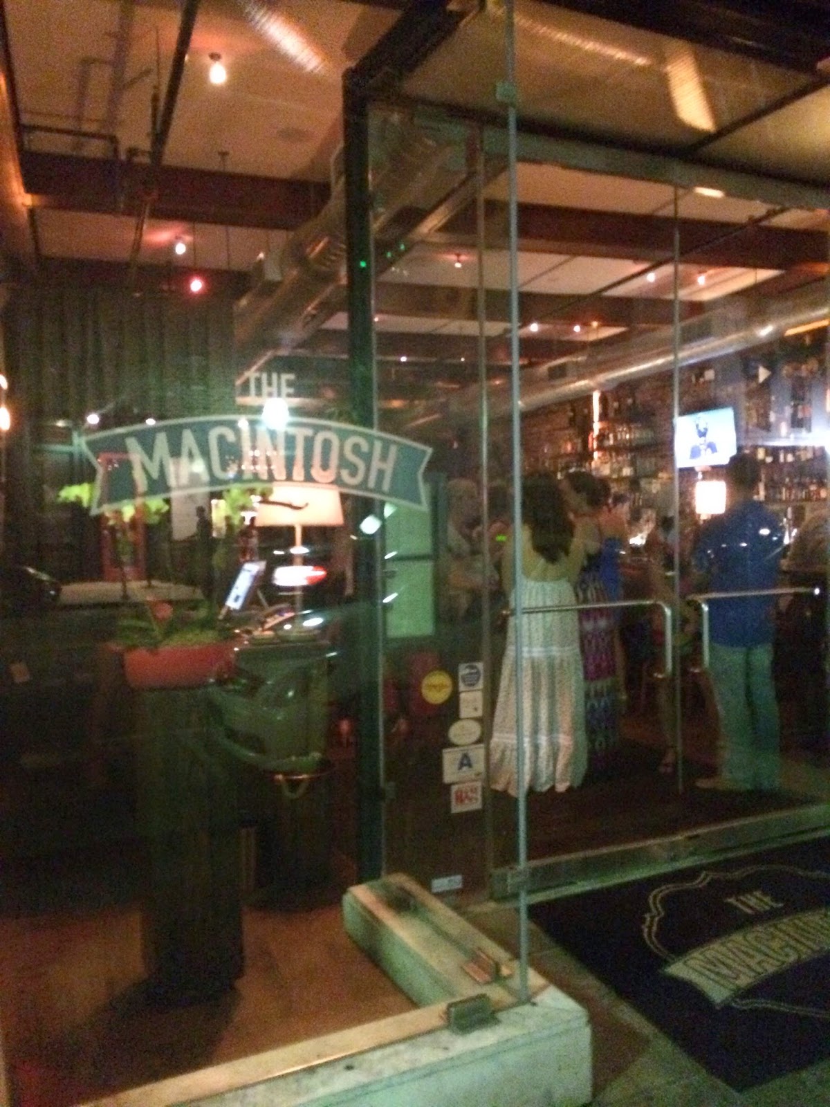 The Macintosh Charleston, The Macintosh Restaurant, Macintosh Charleston