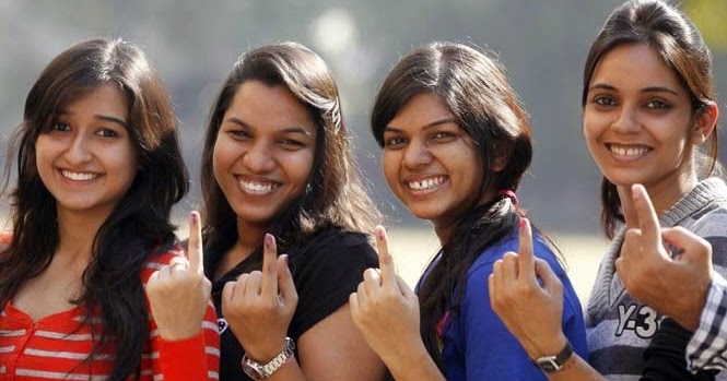 Why Arvind Kejriwal Is The Only Politician In India To Wear Shirts And Trousers