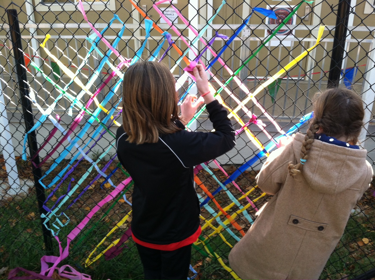 LAFAYETTE ART with Laurie Miles of Chain Link Fence? Sounds Like a
