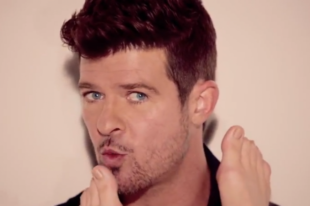 LETRA DE LA CANCION GIVE IT UP TO ME EN letra de la cancion give it up to me en: