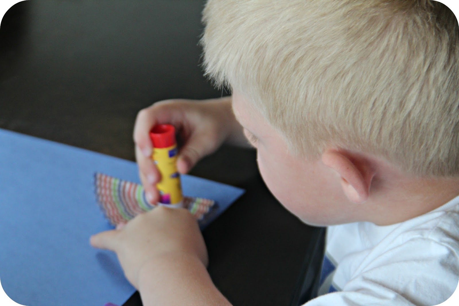 Blue Skies Ahead Cupcake Liner Umbrella Craft...and Healthy "Mud Dip