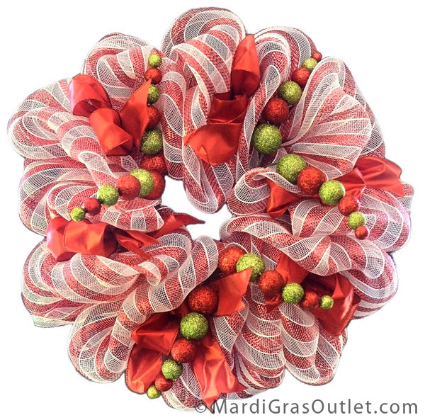 Party Ideas by Mardi Gras Outlet Candy Cane Wreath Upgrade!