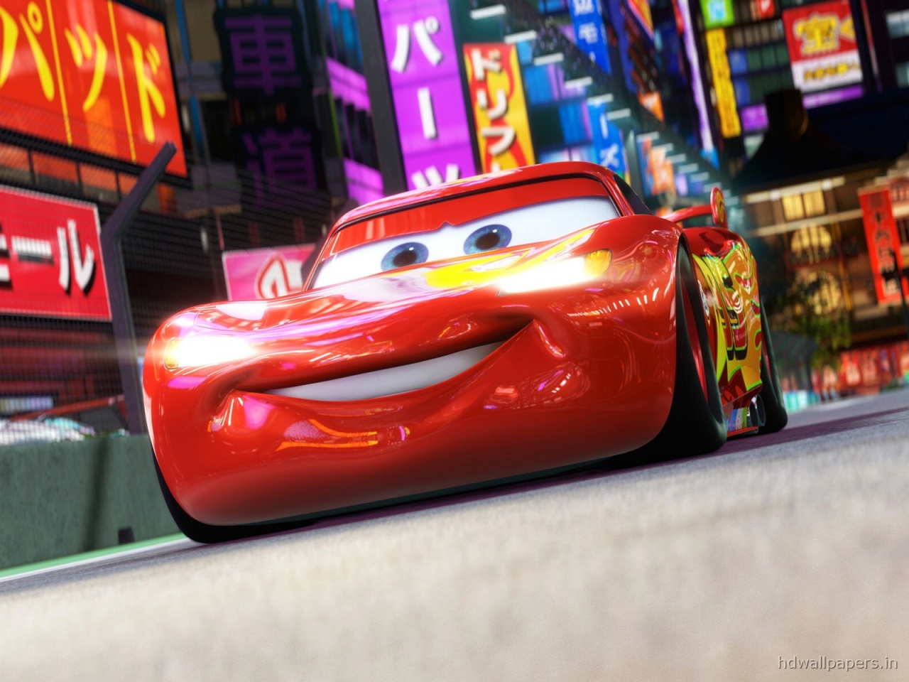 rayo mcqueen lados