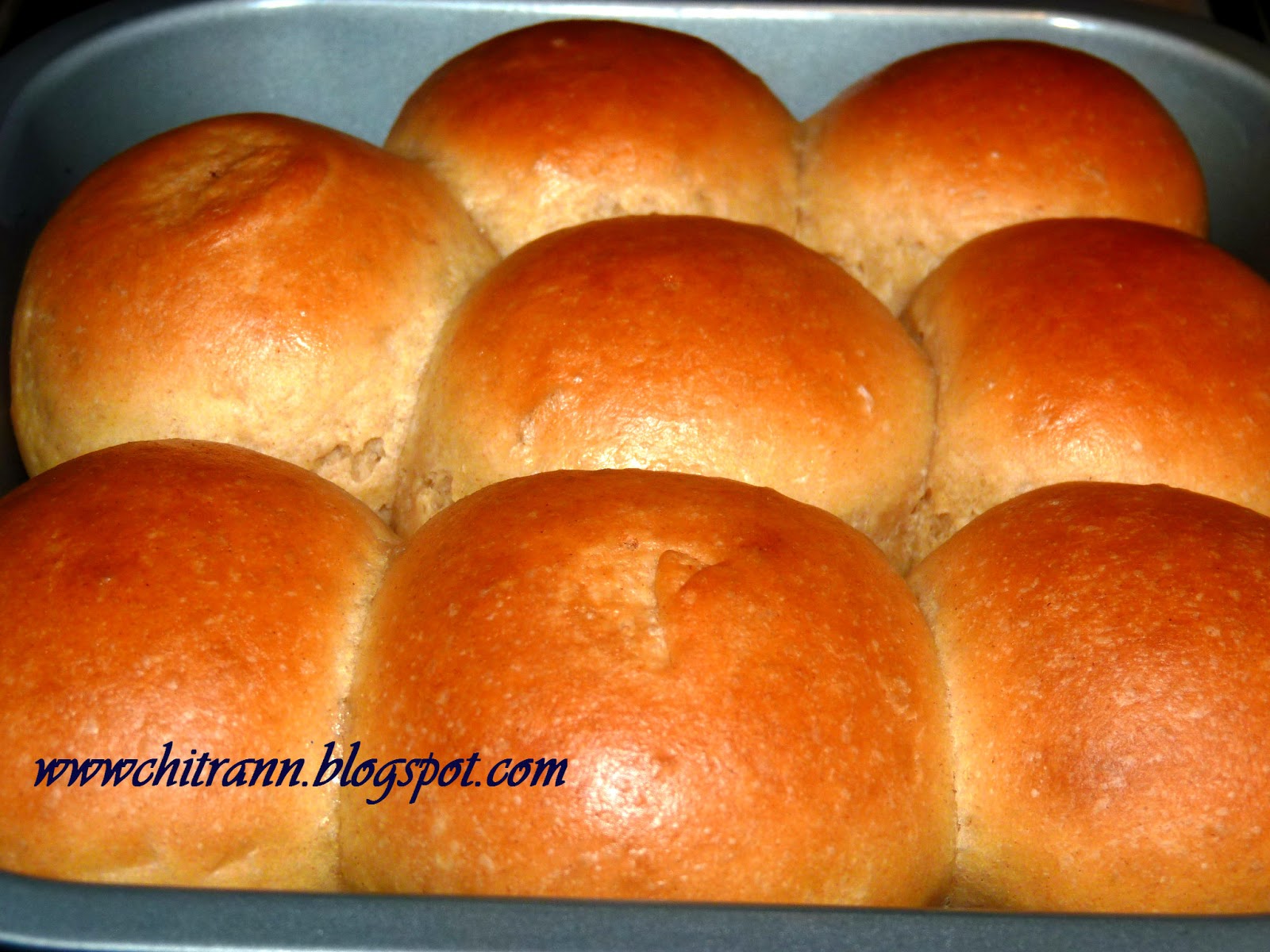 Chitranna No Egg Dinner Rolls