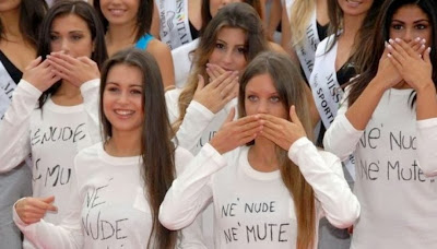 Se le nuove Miss Italia posano con la maglietta con su 