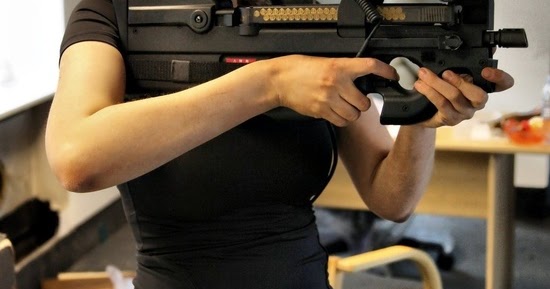 Guns make butterface better | Girl guns, Guns tactical, Women