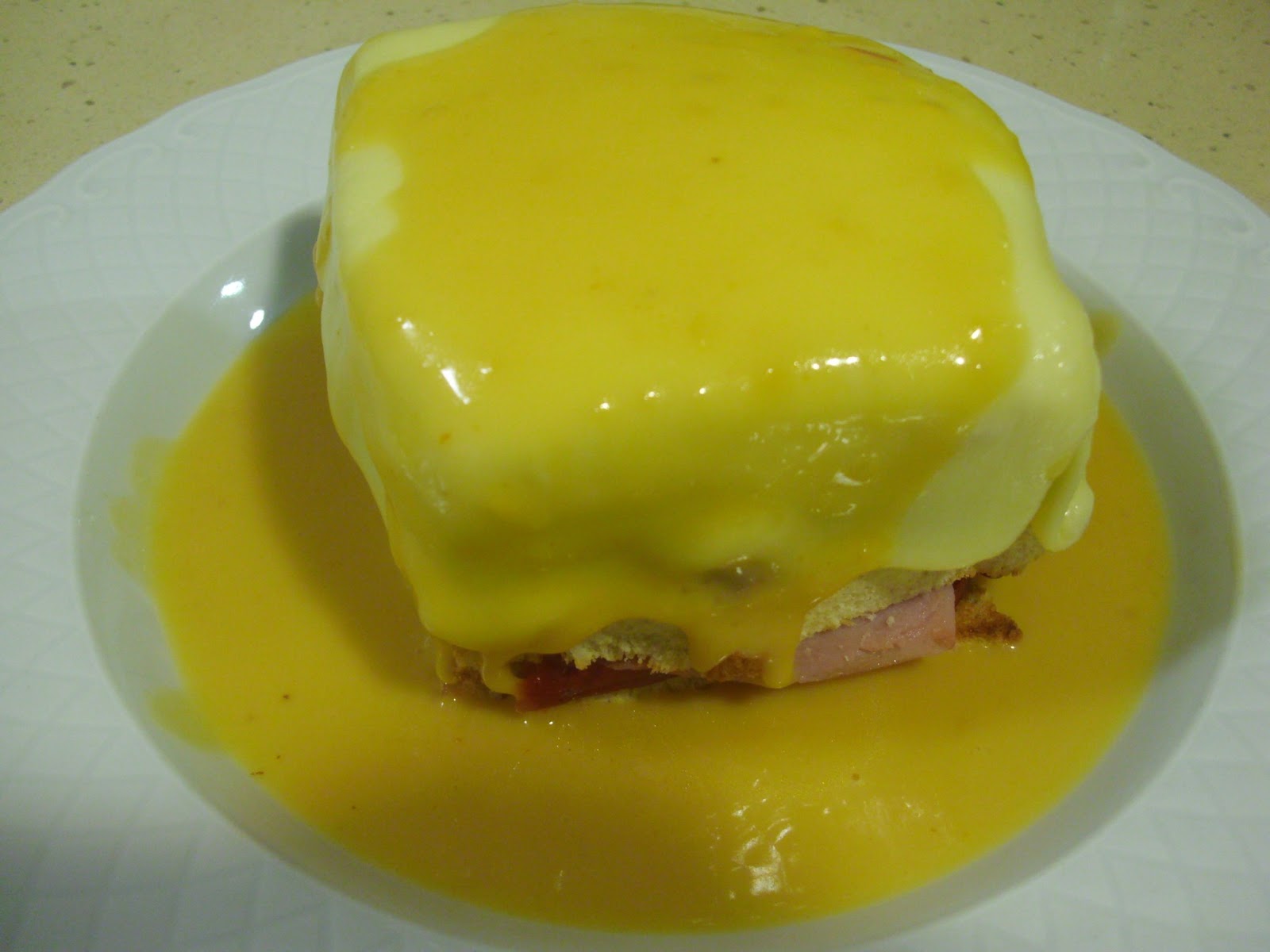 As Receitas da Tia Gui: FRANCESINHAS À MODA DO PORTO