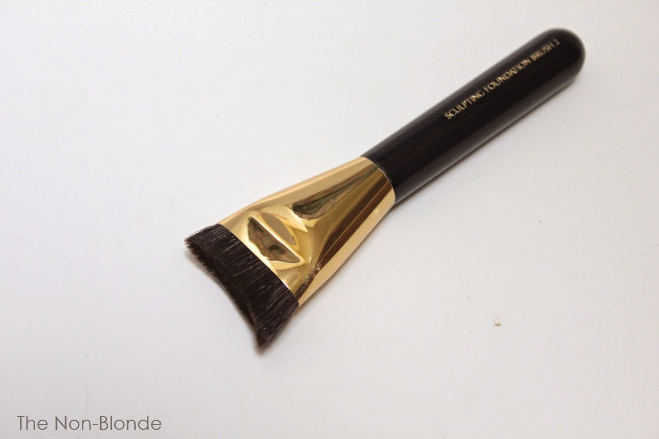 Estee Lauder Sculpting Foundation Brush 2 The NonBlonde