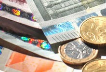 Un juez exige a un banco anular un contrato de preferentes con una pareja jubilada por desconocer lo que firmaban