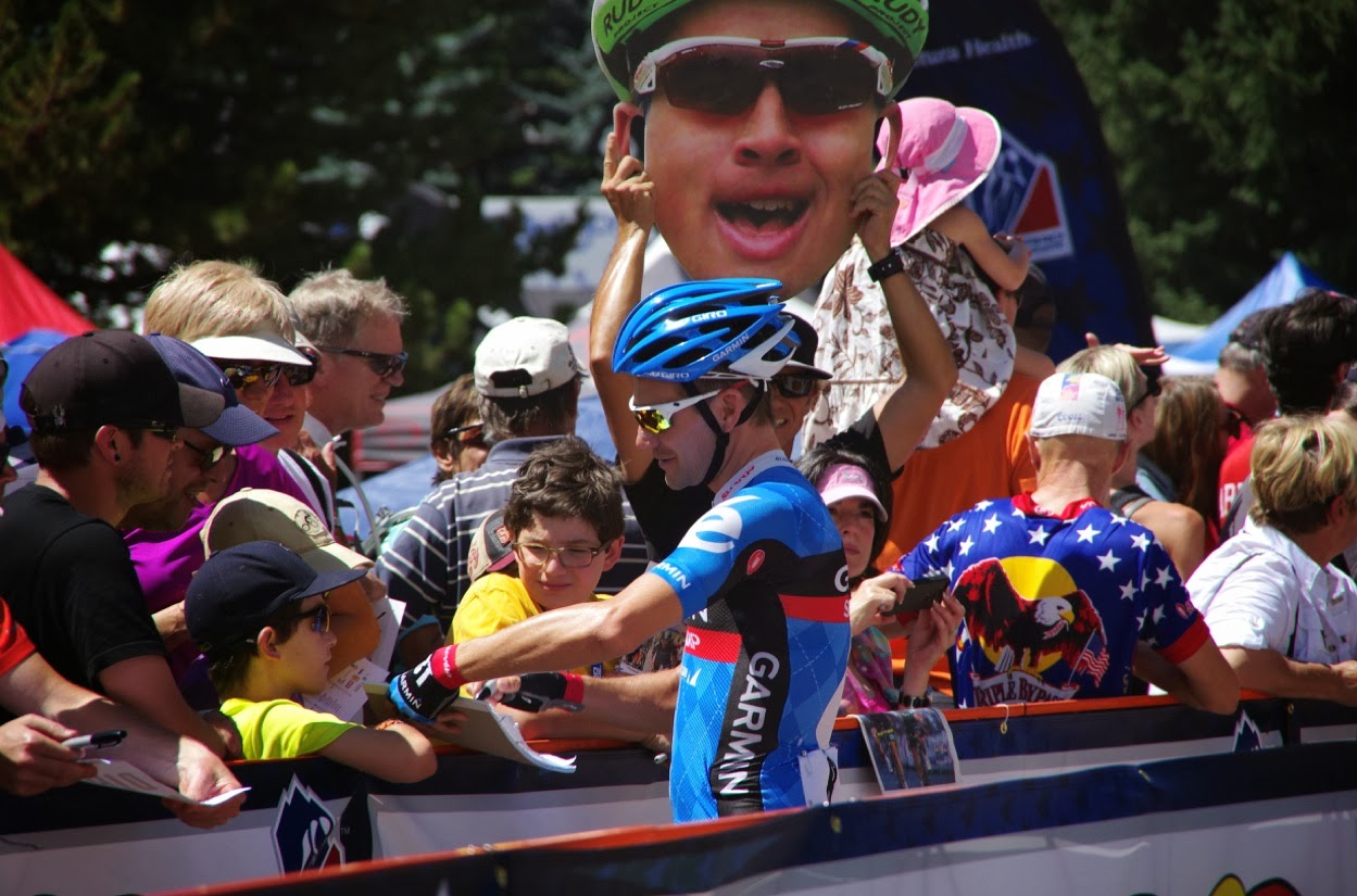 Photo for the Day Big Heads Pedal Dancer®