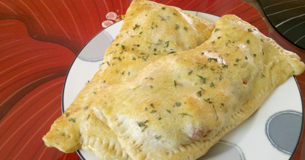 Eating With A Steak 'n Potato Pockets!