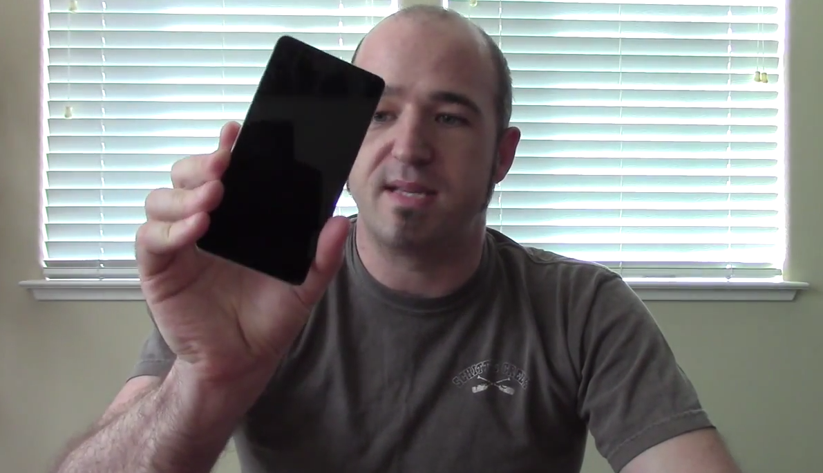 jono%2Bbacon%2Bubuntu%2Bphone%2Breview