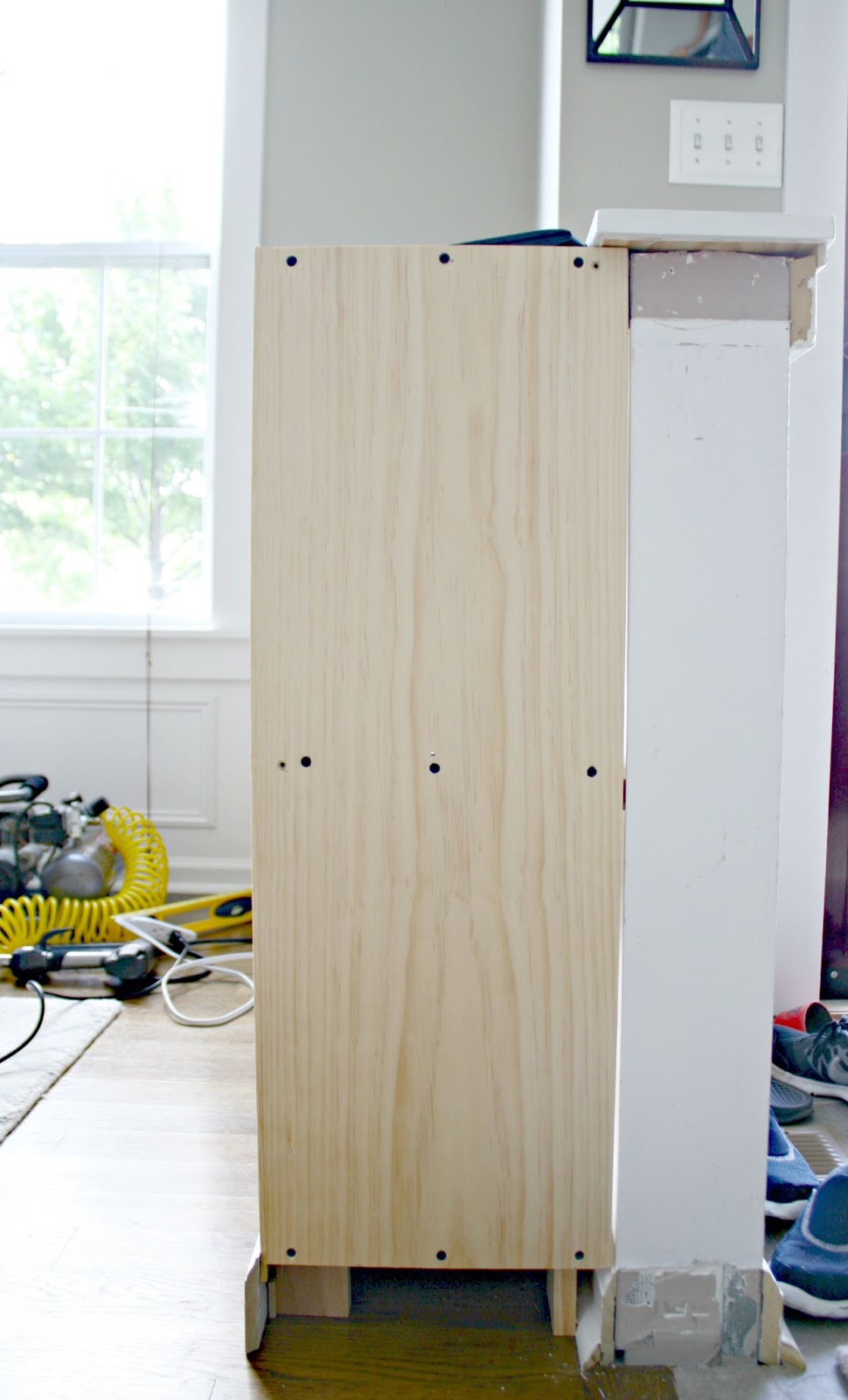 Finished Half Wall Bookcase! Thrifty Decor Chick Bloglovin’