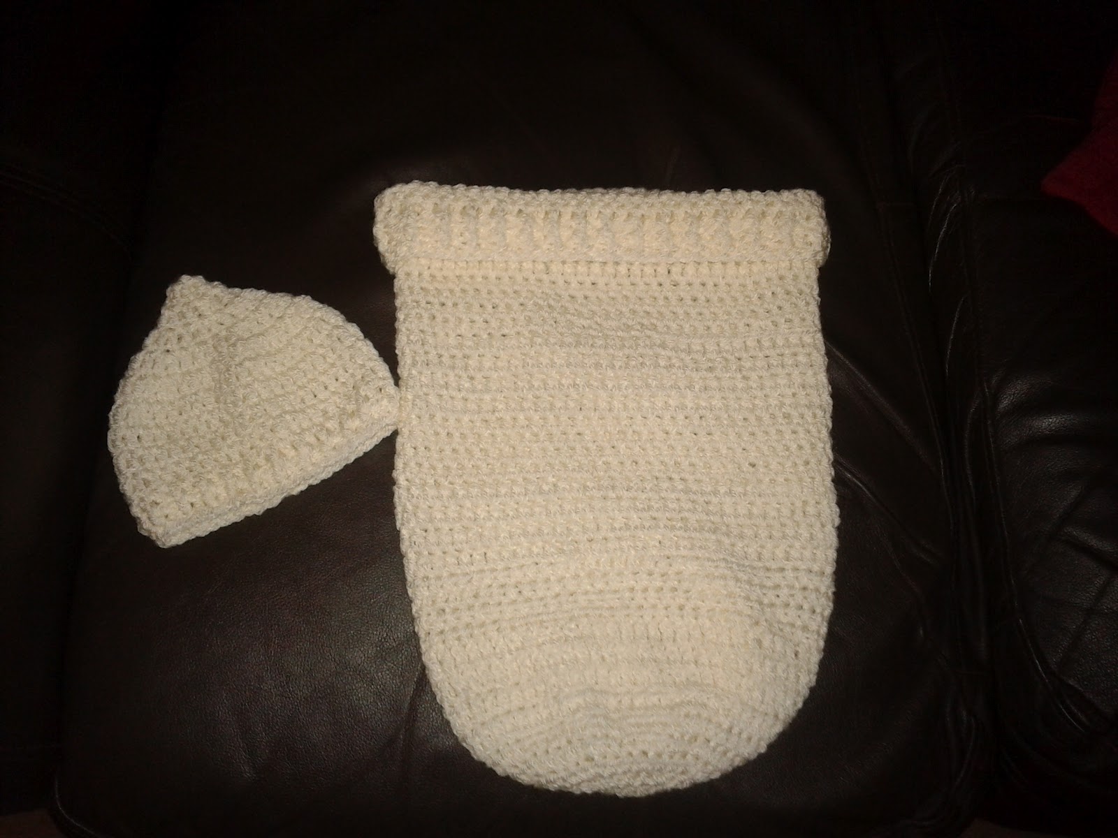 Lolly's Crafty Crochet My First Crochet Pattern Cosy Newborn Cocoon