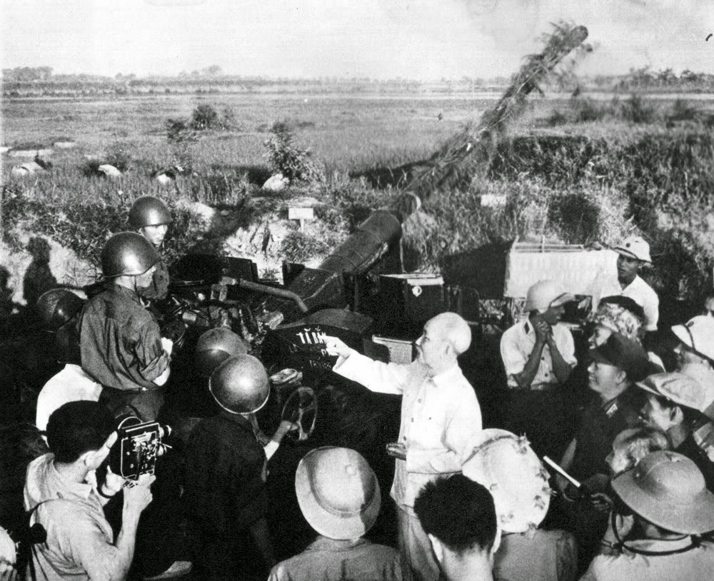 Hình Ảnh đẹp về bác Hồ Chí Minh