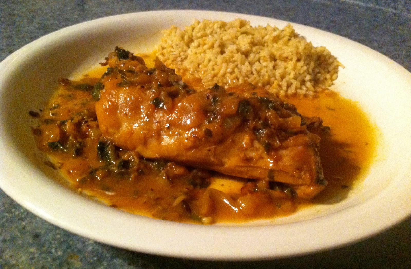 37 Cooks Simple Chicken in Onion and Saffron Sauce