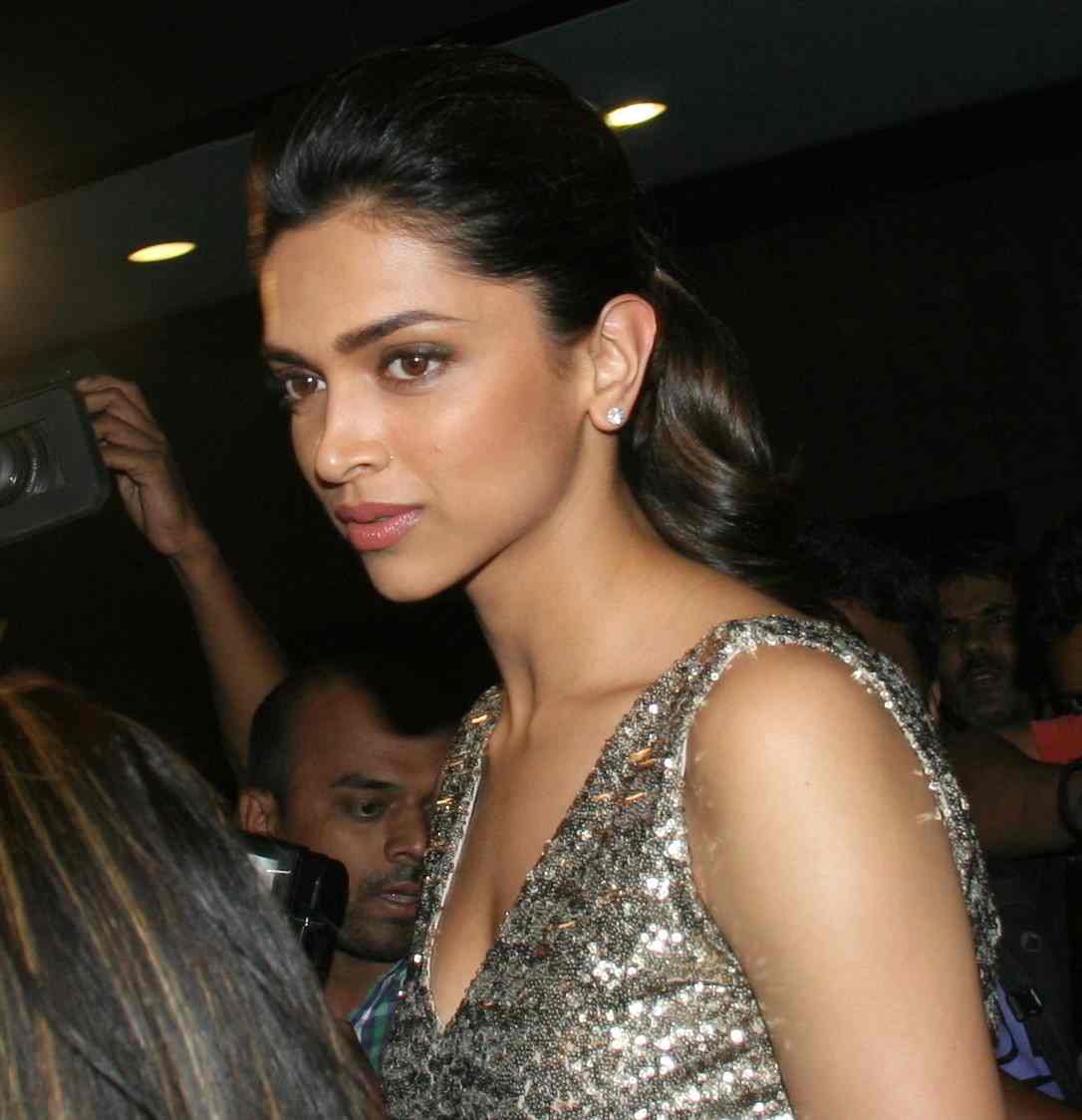 Bollywood Celebrities @ Desi Boyz Movie Promotion