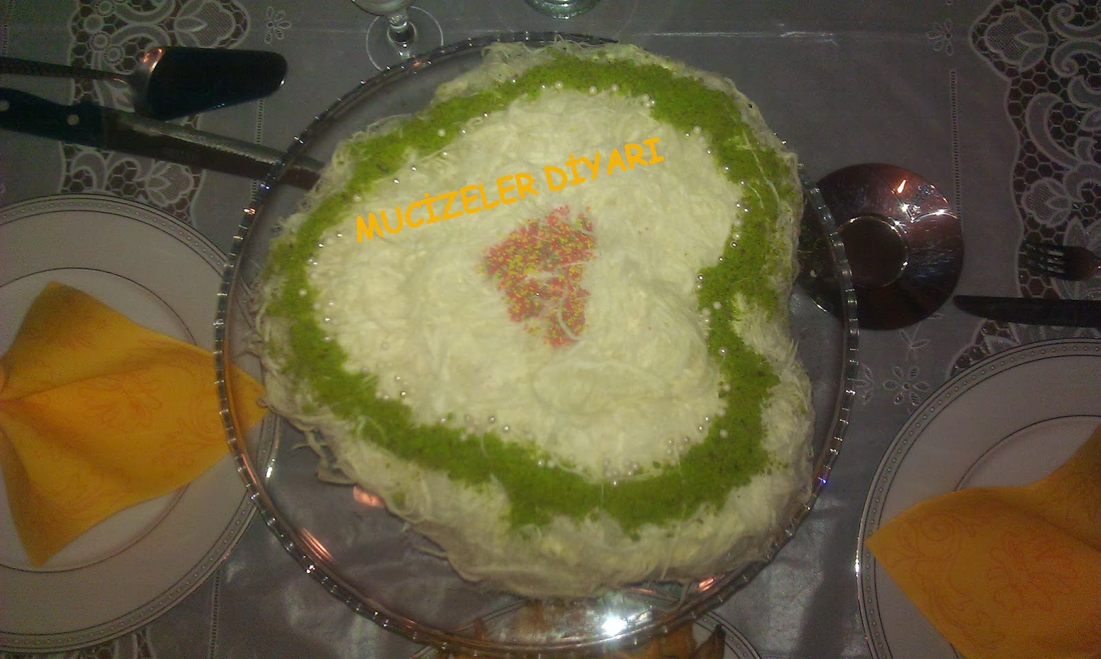Mucizeler Diyarı PİŞMANİYELİ PASTA