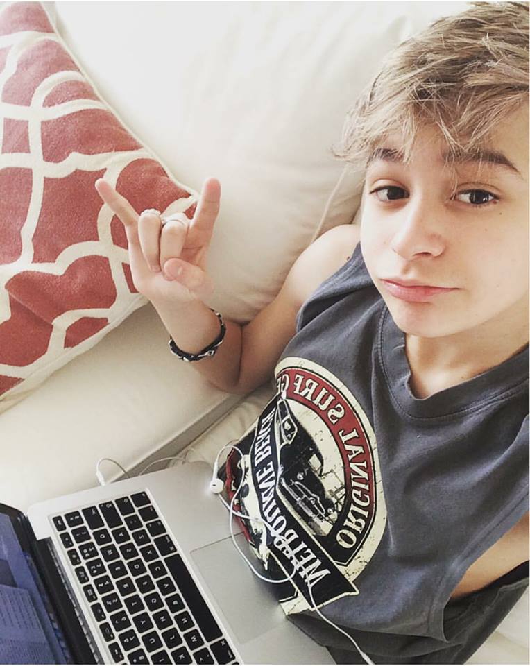 Bars & Melody Bars&Melody Leo photos [50]