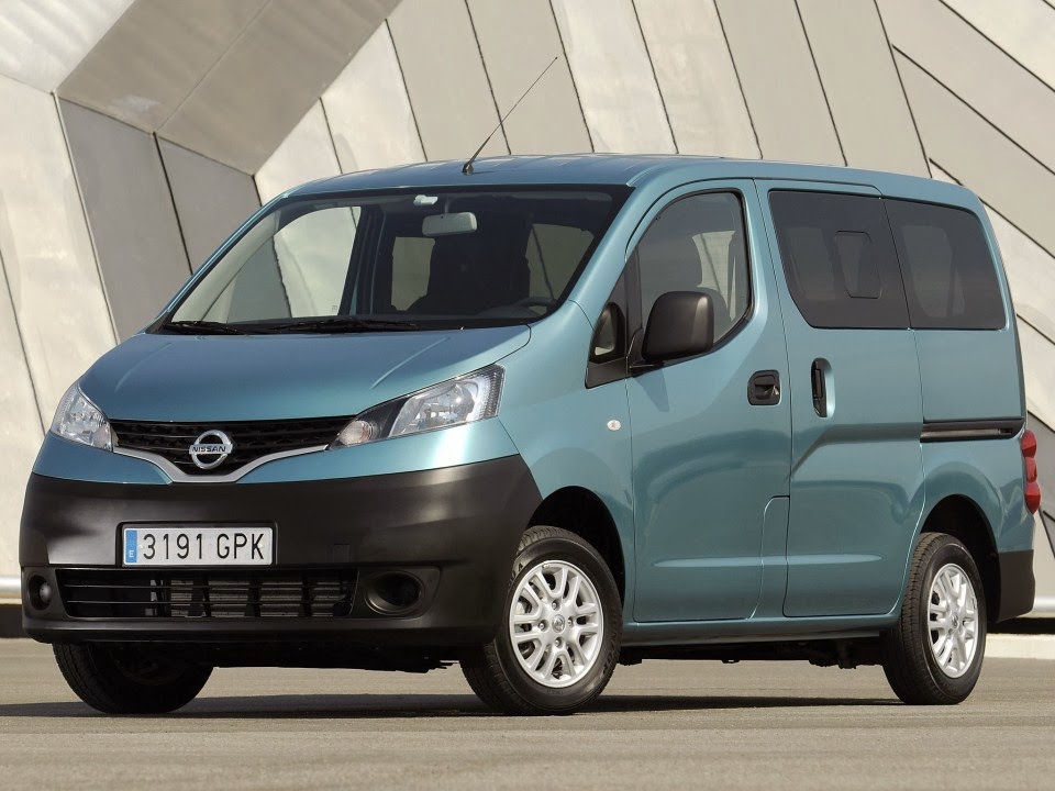 Nissan NV200 Car Review AutoModiFied