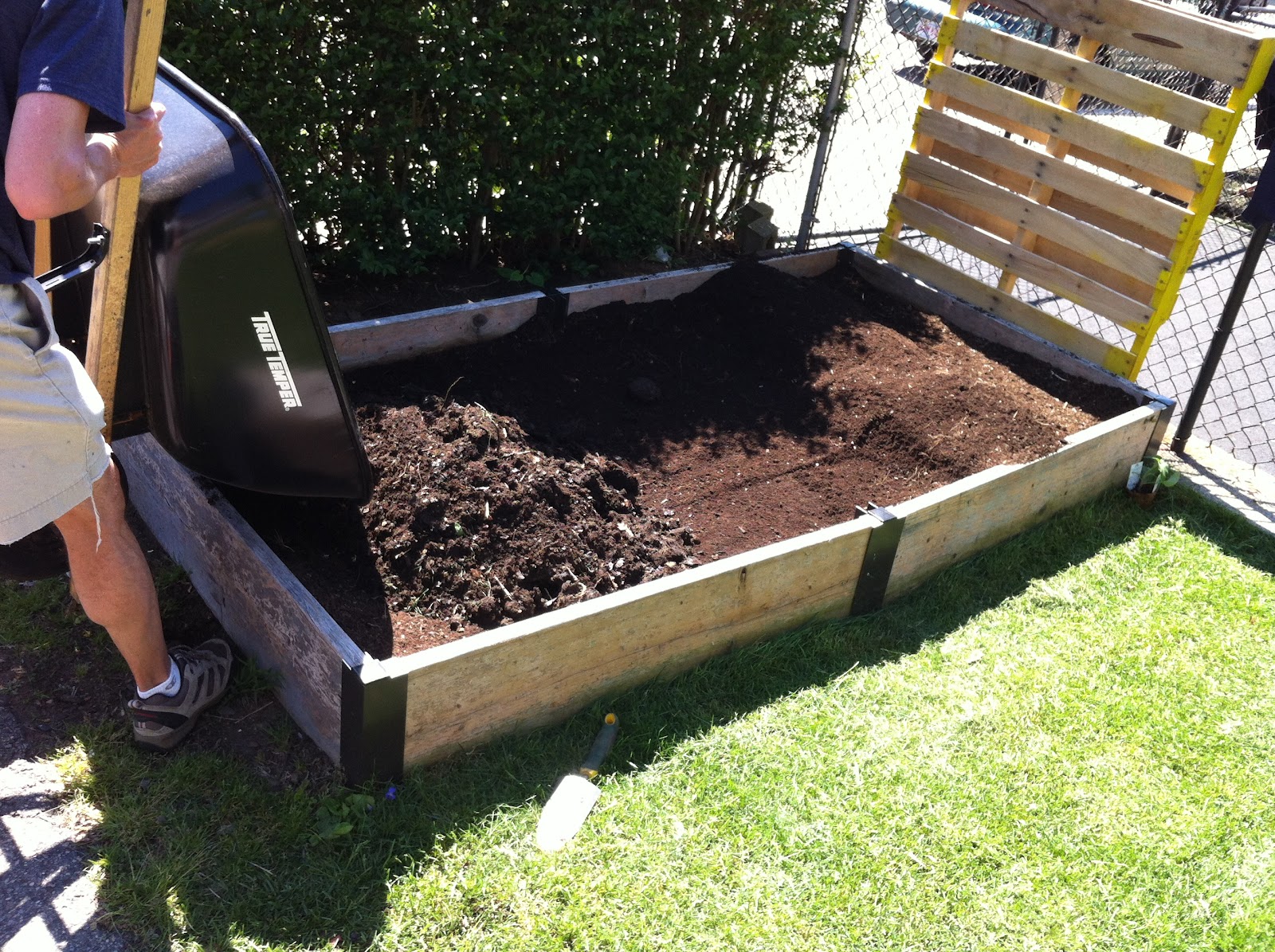 Other Pieces of Me Saving 3000 diapers from the landfill...a gDiaper