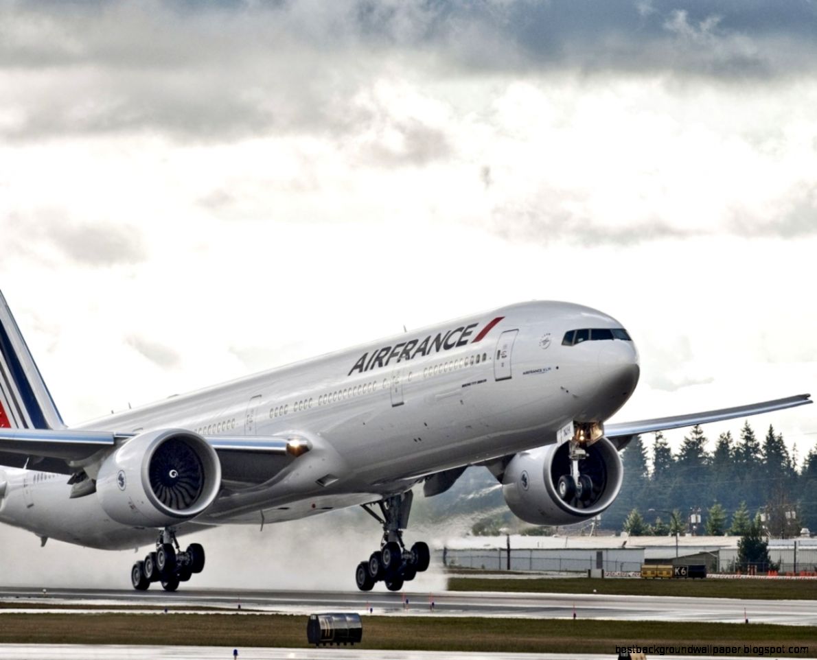 Download Wallpaper 1280x1024 Boeing 777 Aircraft Runway Sky Download Wallpaper 1280x1024 Boeing 777 Aircraft Runway Sky