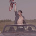 Assumidamente Gay, o Novato Steve Grand Declara Independência no Clipe de "All-American Boy"!
