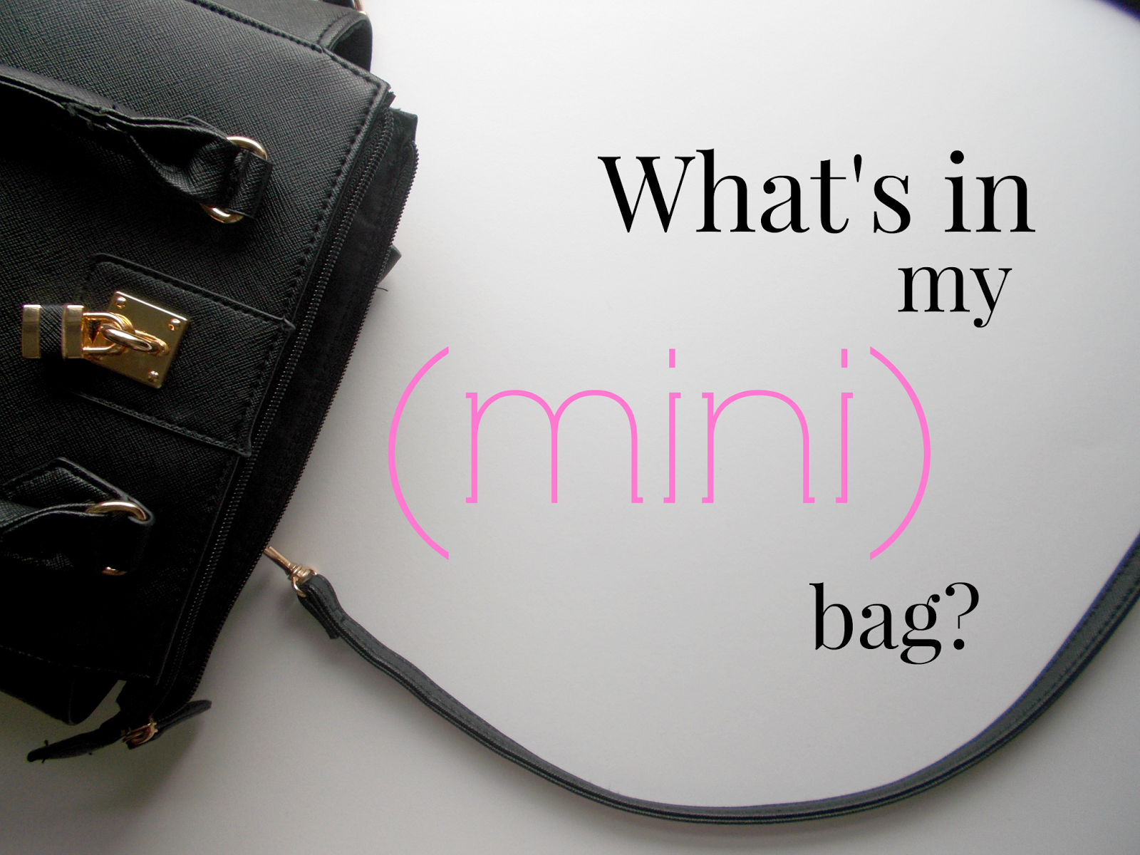 whats in my mini bag handbag essentials