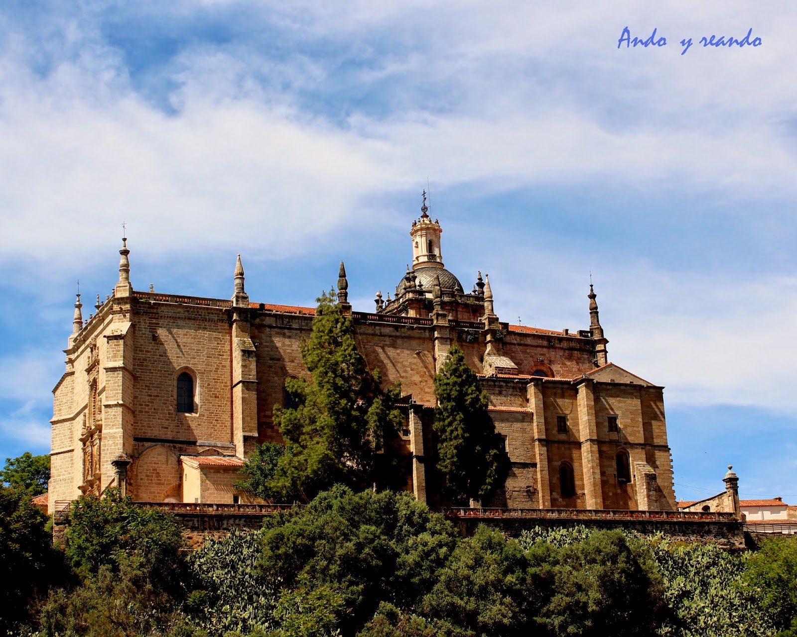 Coria. Cáceres Ando y Reando