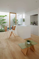 Cool Japanese House Dubbed Green Edge Design with Floating Facade Cool Japanese House Dubbed Green Edge Design with Floating Facade