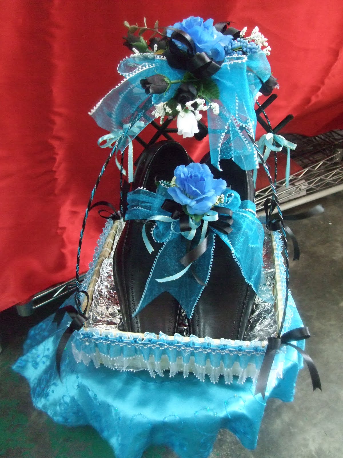 Tema Biru Hitam